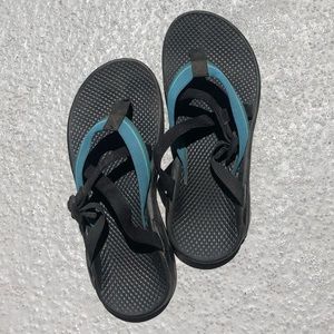 Chaco flip flops